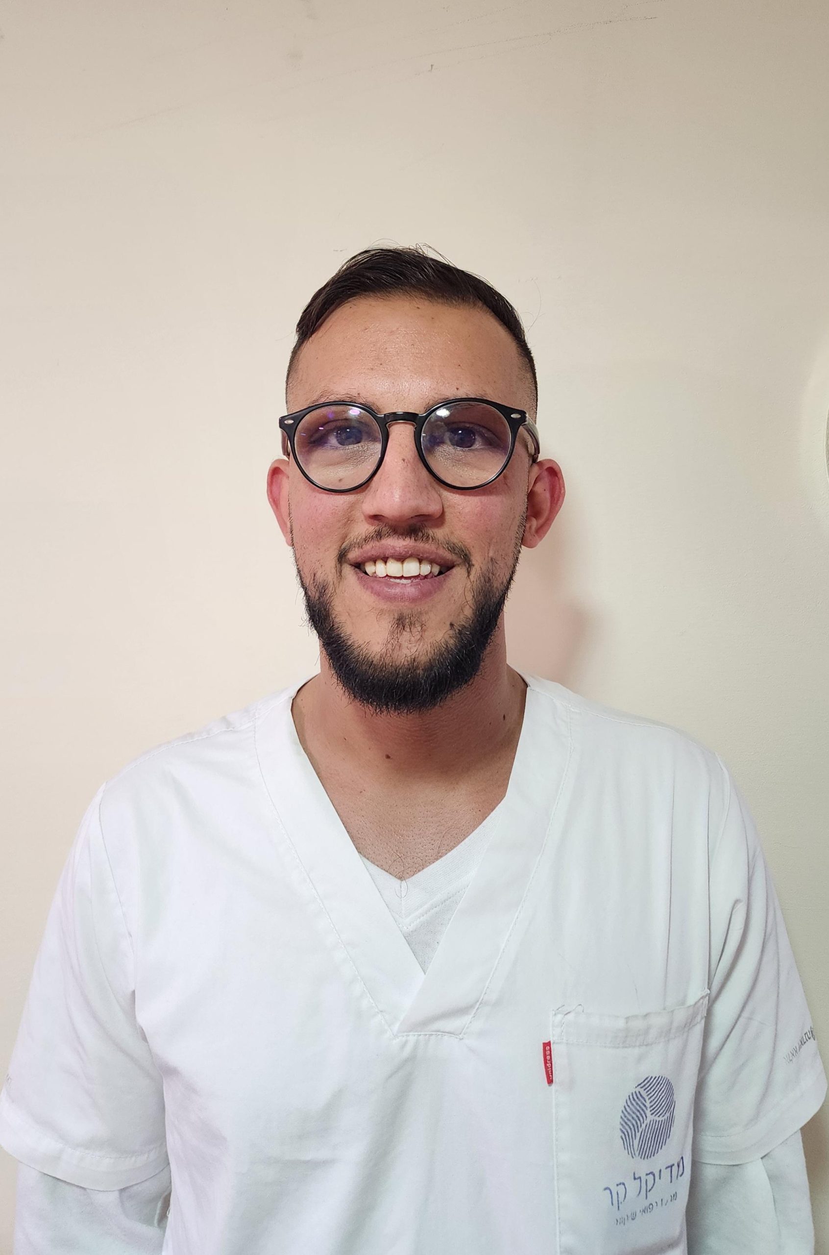 עמיד אזאיזה